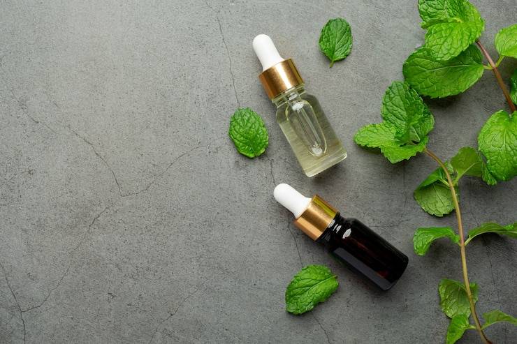 Image showcasing a bottle of Peppermint Essential Oil provided by FC Materials.