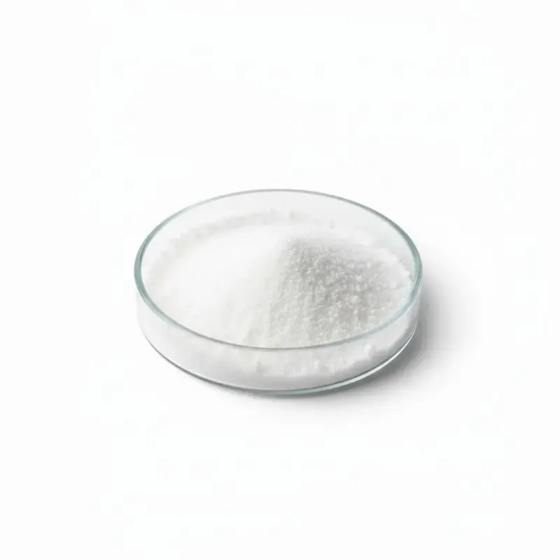 White fructose powder in a glass petri dish