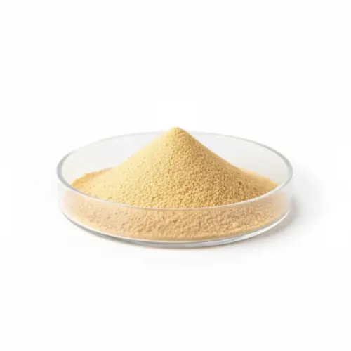 honey-powder-spray-dried Yellow honey powder in a glass petri dish