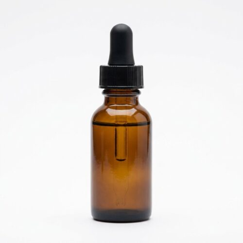 organic-clove-bud-oil Essential oil in an amber dropper bottle